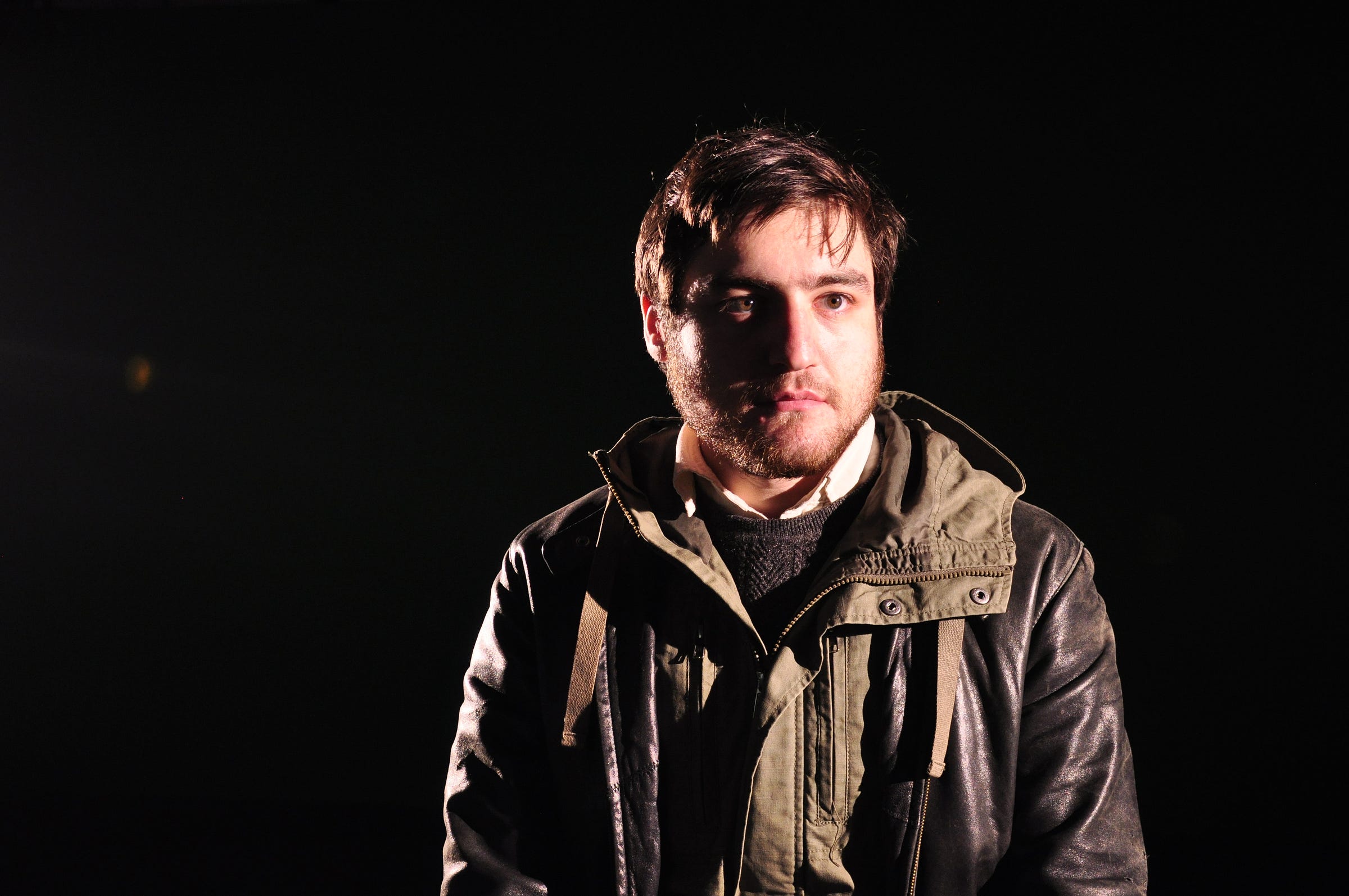 Alex Hollander – Medium(01)
