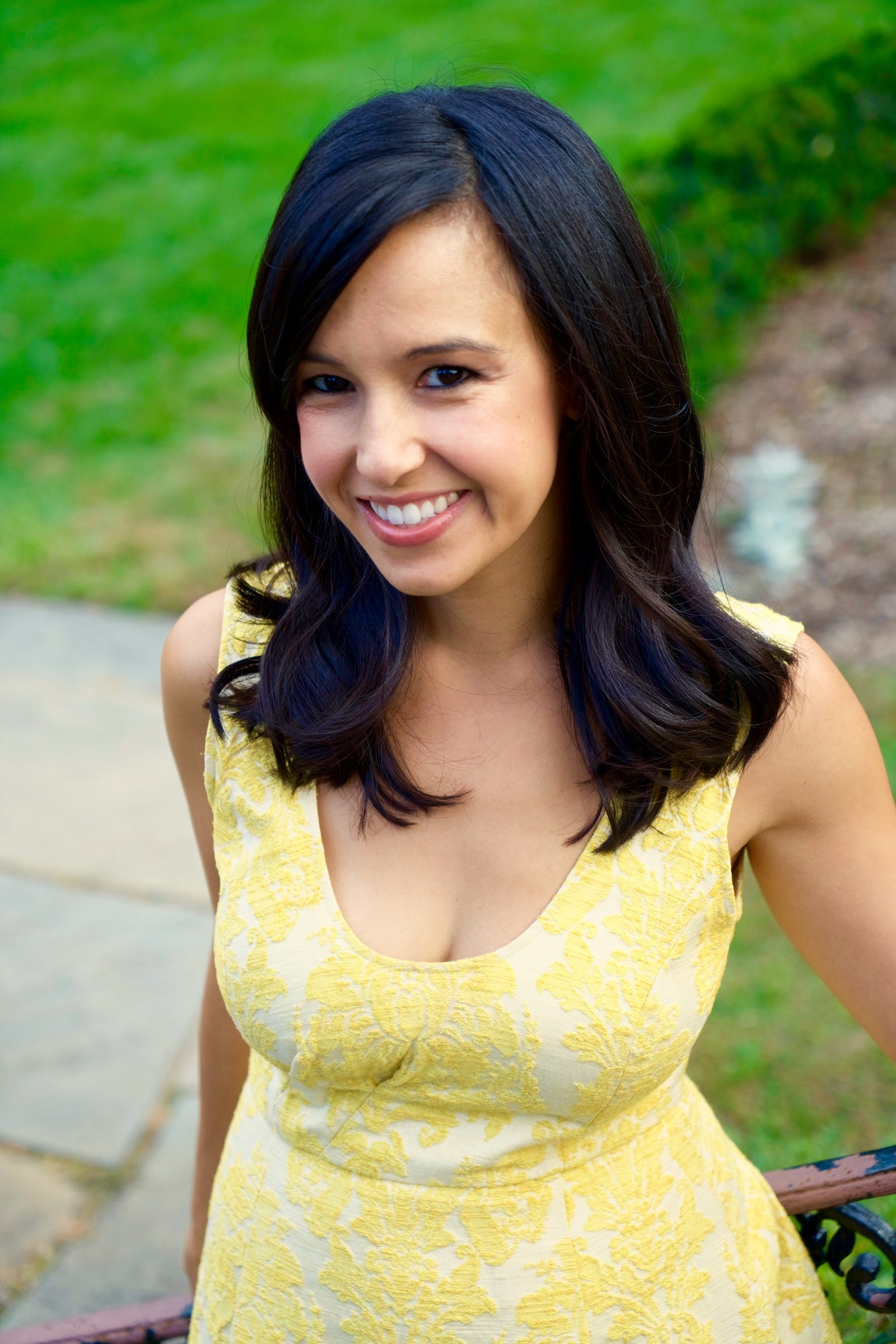 Natali Morris – Medium