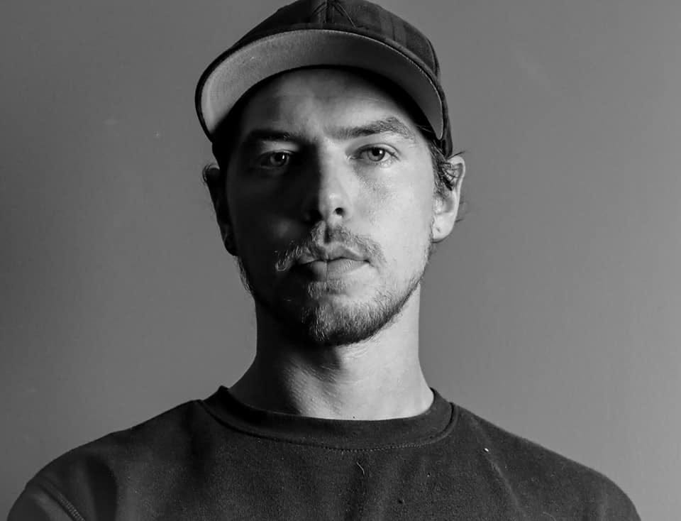 Leander McLean – Medium