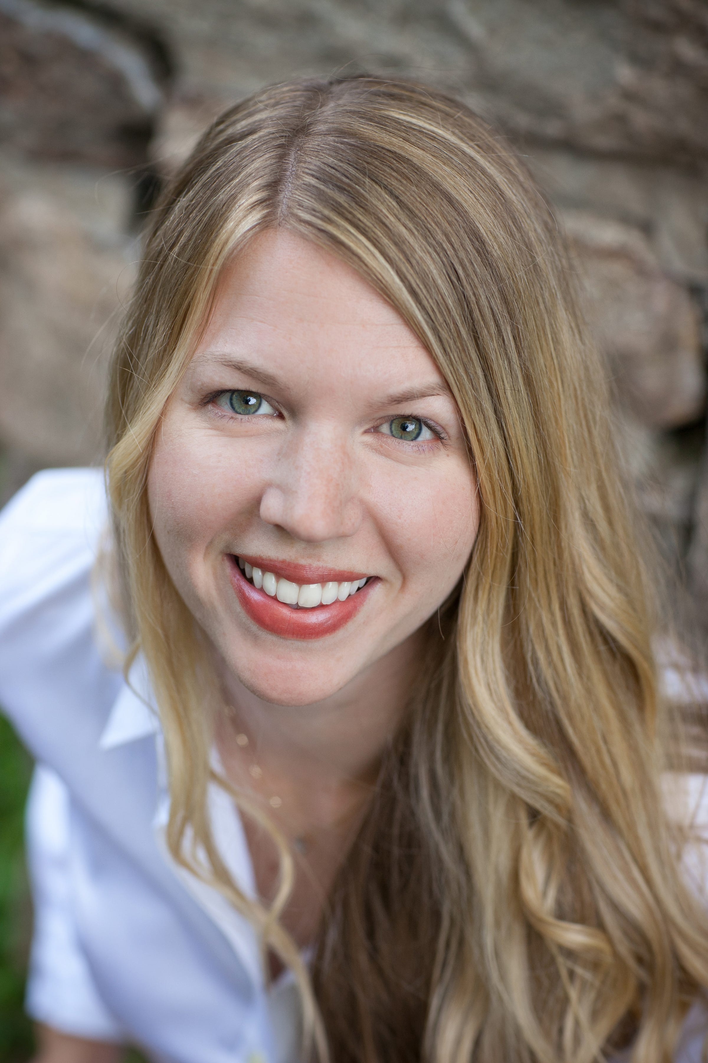 Christine Haas Medium