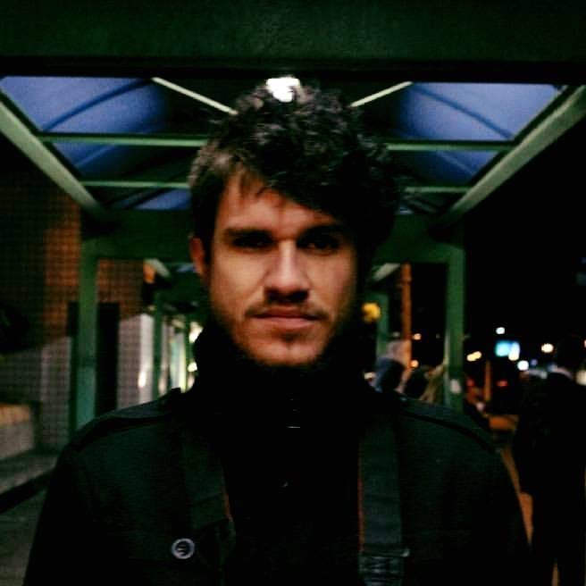 About Felipe Lopes Medium