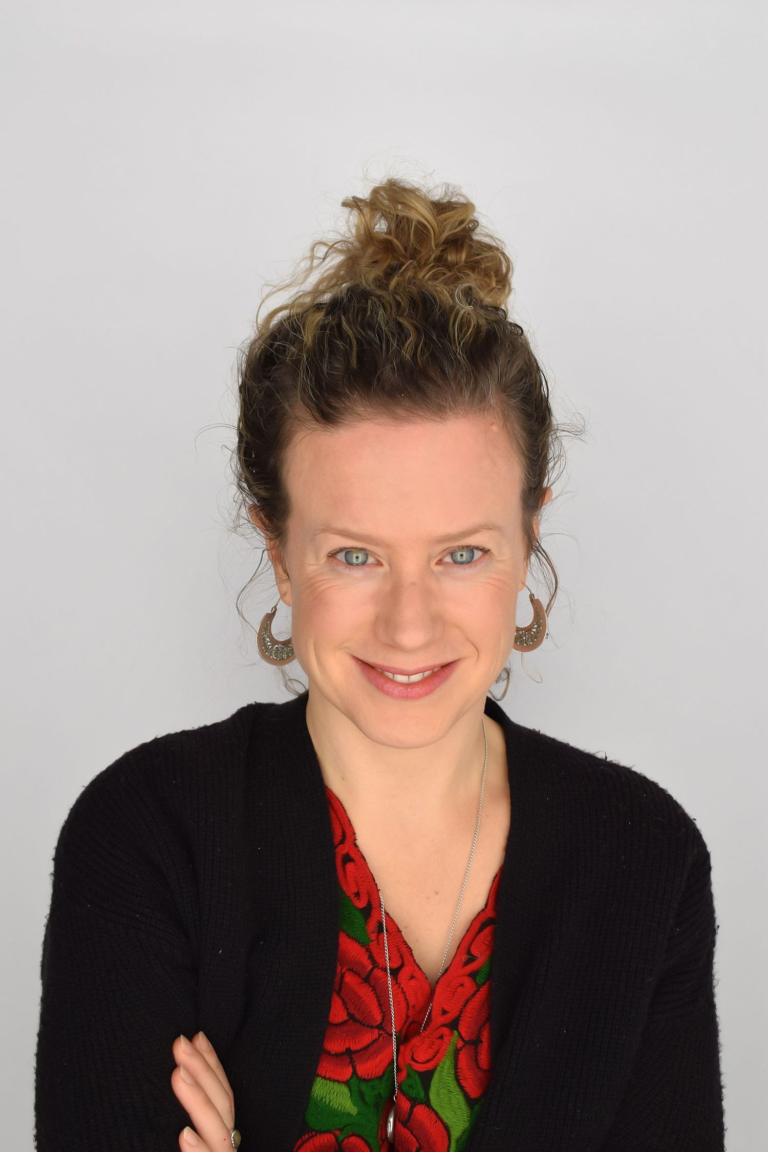 Alexandra Hunter – Medium