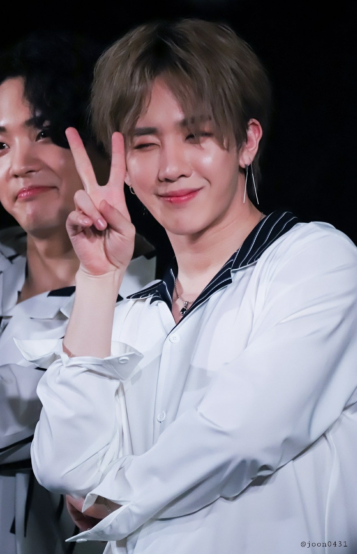 عکس های پسرا در کنسرت ژاپن Aysan Xeno T Medium