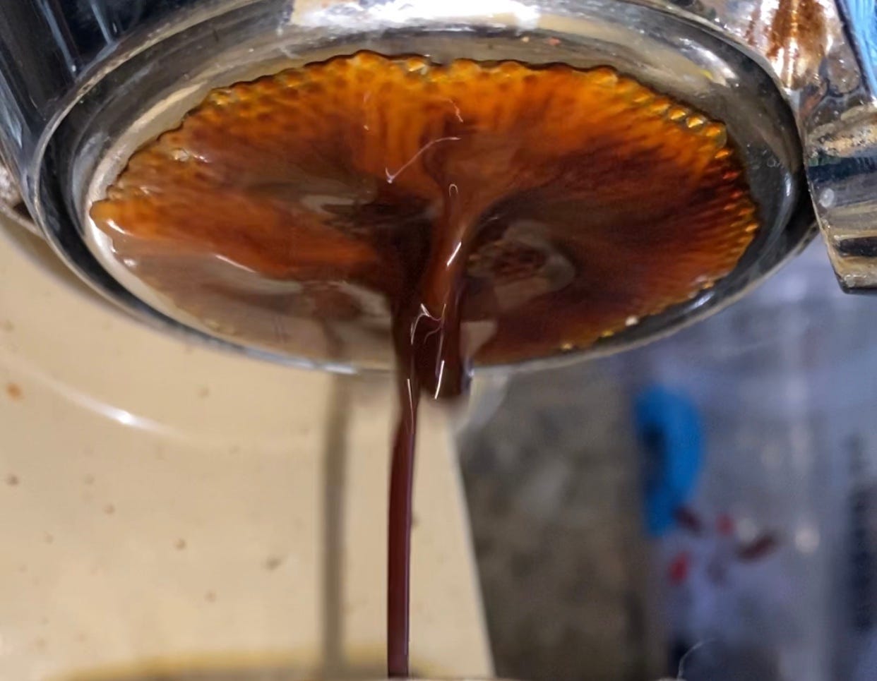 Pressure Pulsing for Better Espresso by Robert McKeon Aloe Towards