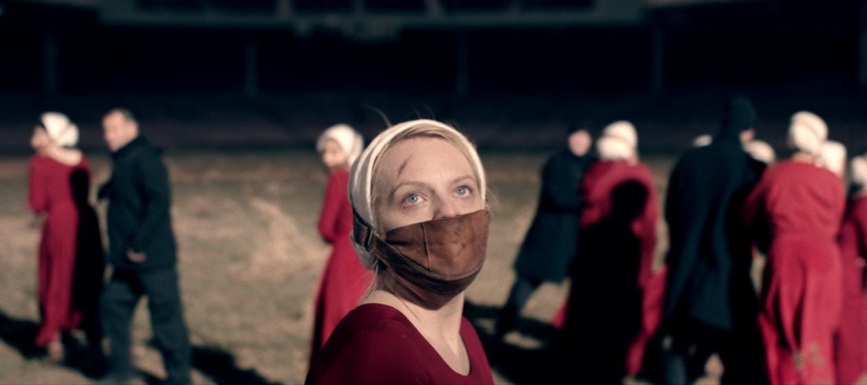 The Handmaid S Tale Goes To Darker Places In Season 2 Blu Review