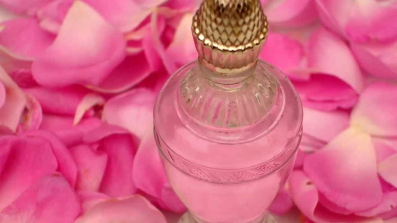 The Best Uses of Rose Water for Skin