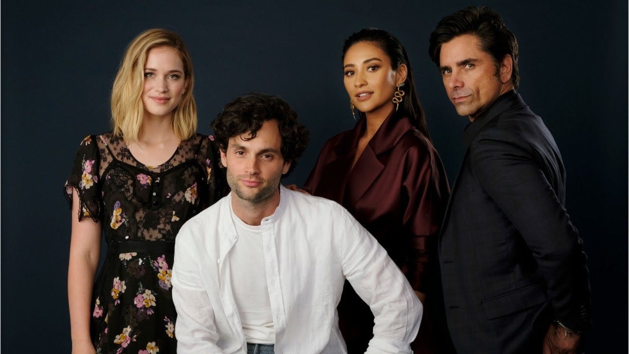 Official 'YOU' Season 2 Episode 3 — Tv Series - Yoder - Medium