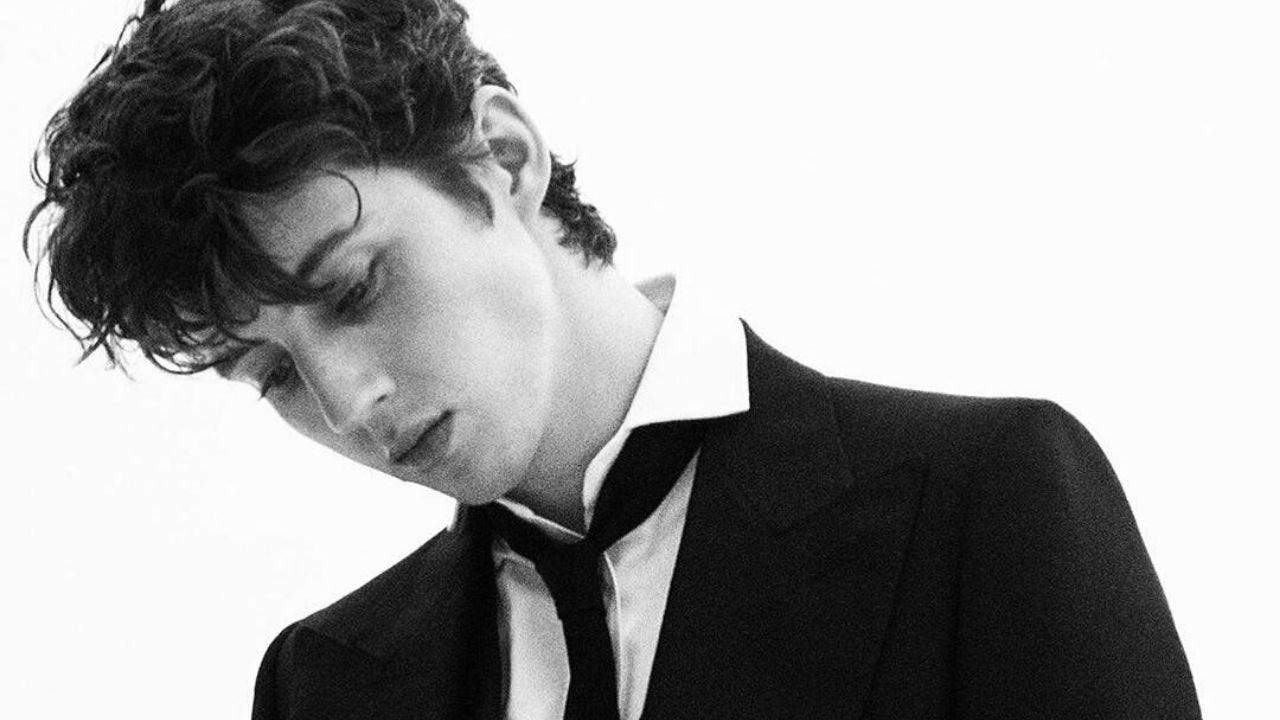 In A Dream A Review And Analysis Of The New Troye Sivan Ep By Adam Antar Medium