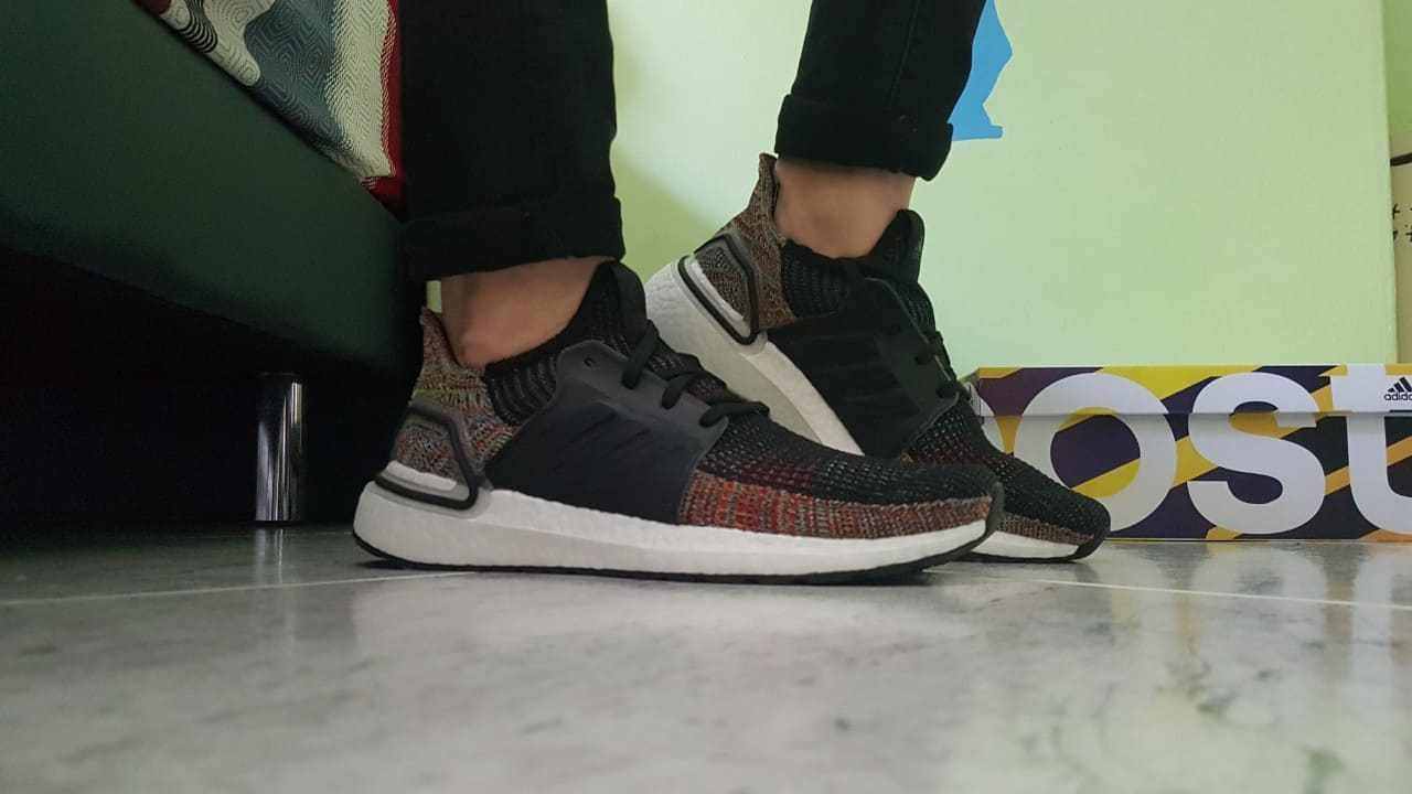ultraboost 19 vs 4.0
