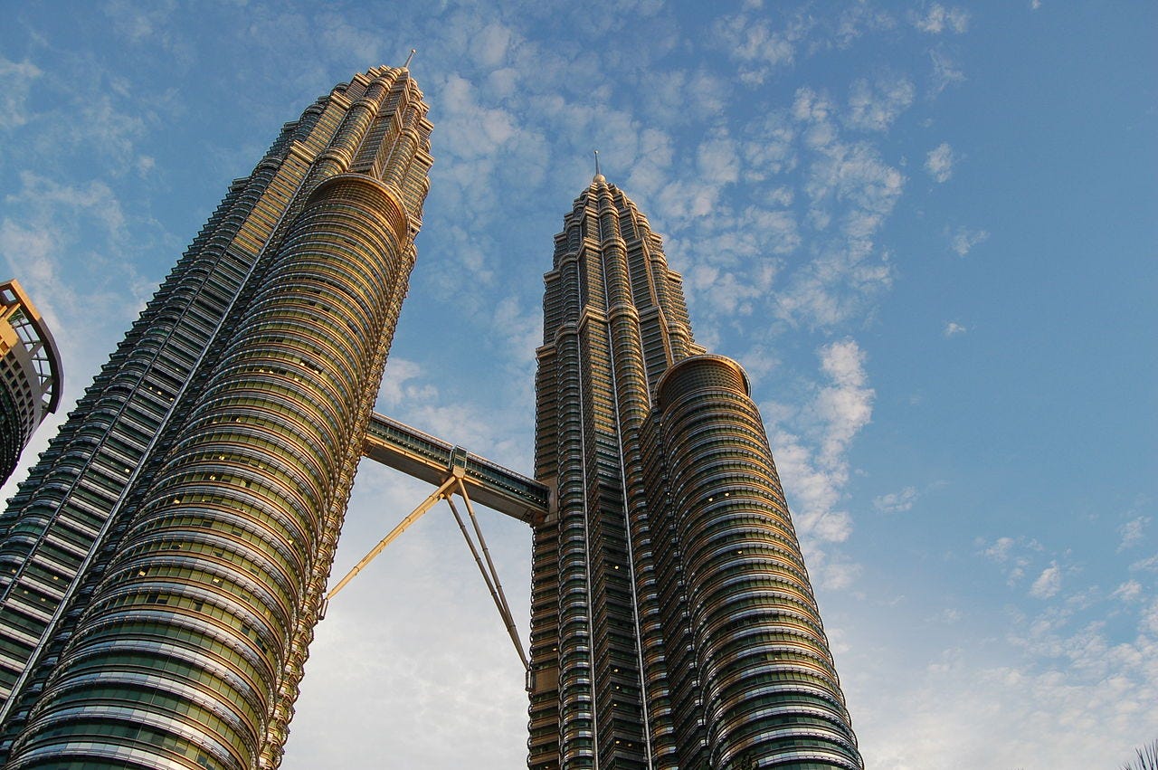Here Are The Top 11 Tallest Buildings In The World Right Now