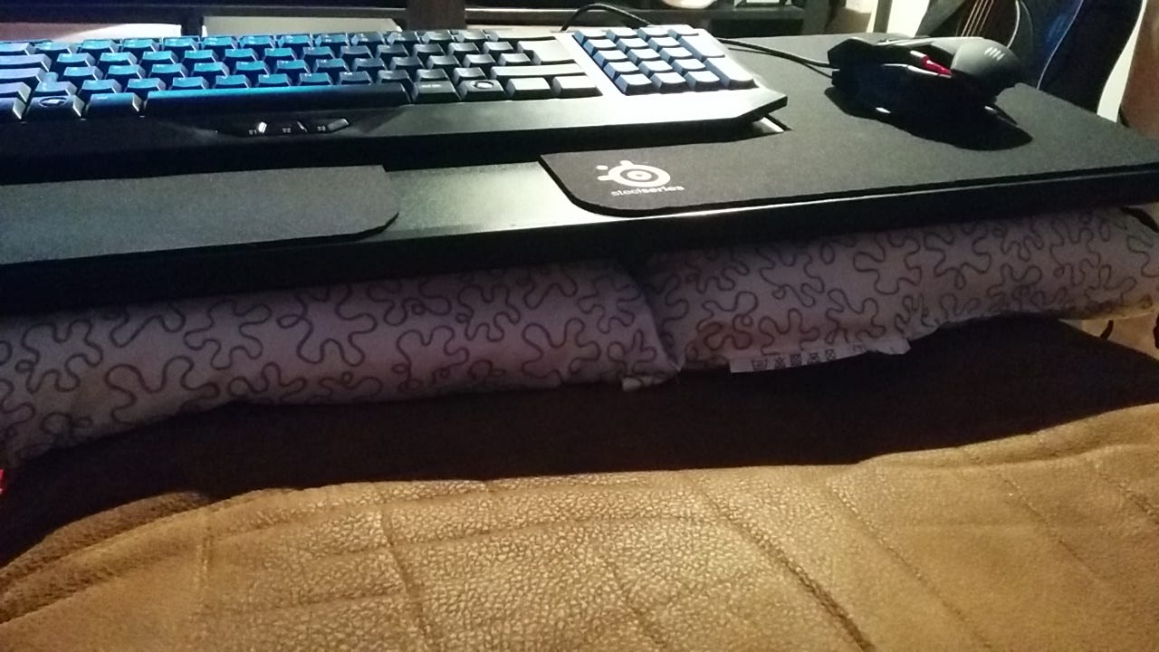 Pc Gaming From The Couch The Quest For The Ideal Affordable Lapboard