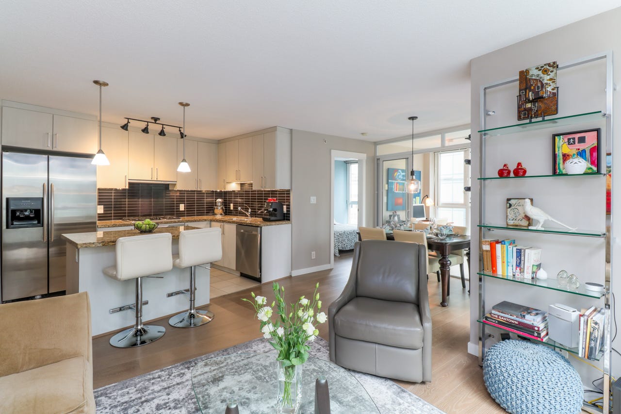 903 1189 Melville Street Real Estate Photography Sample Medium