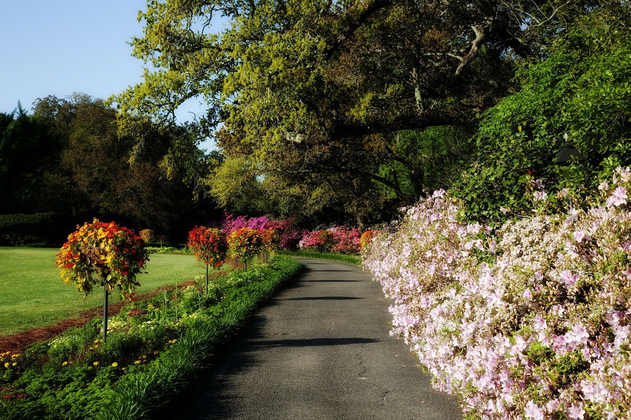 Enjoy An Autumn Getaway To Bellingrath Gardens And Home In Mobile