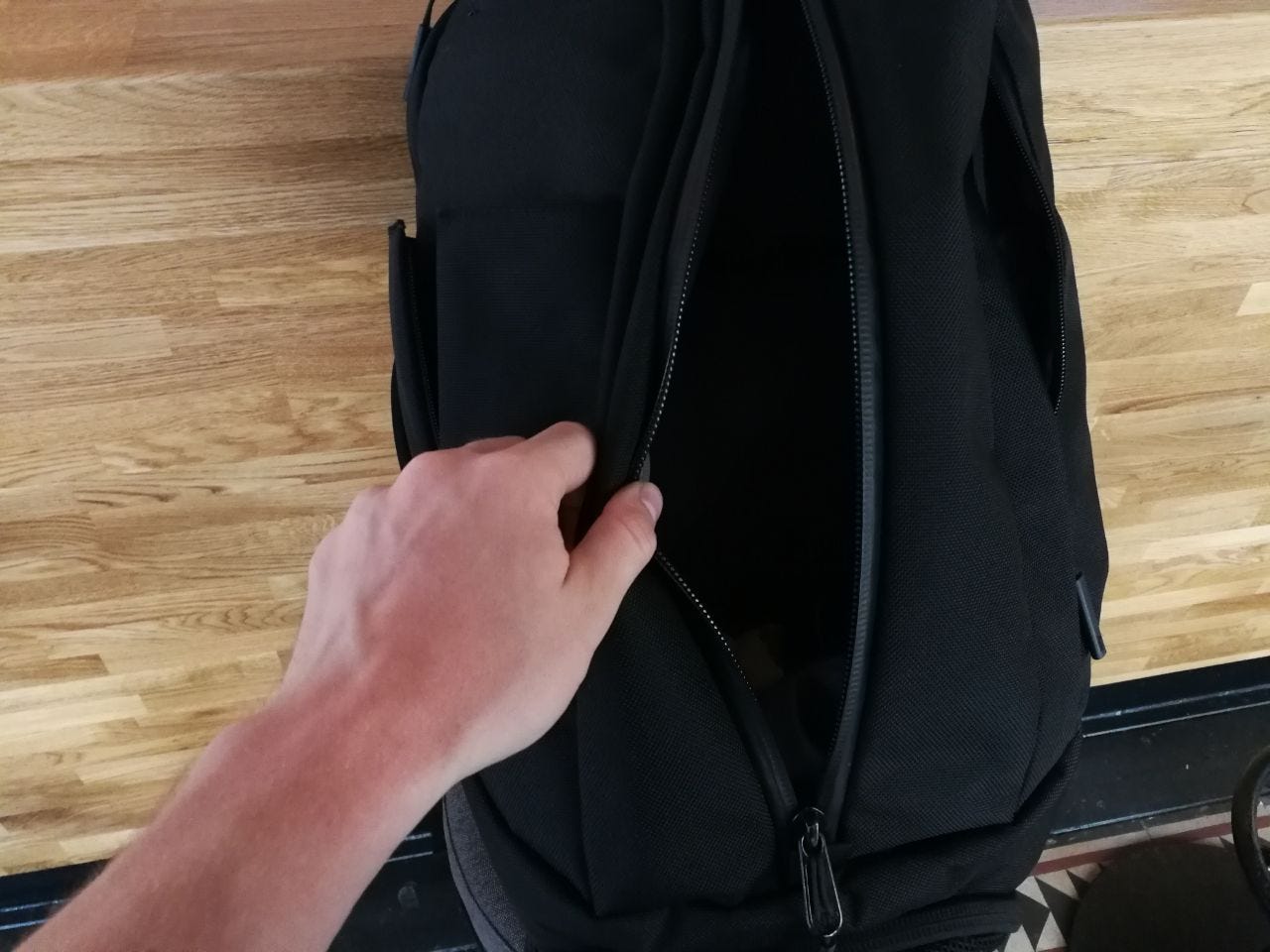 Good Products — Reviewing my AER Duffel 2 backpack | by Felix Häusler ...