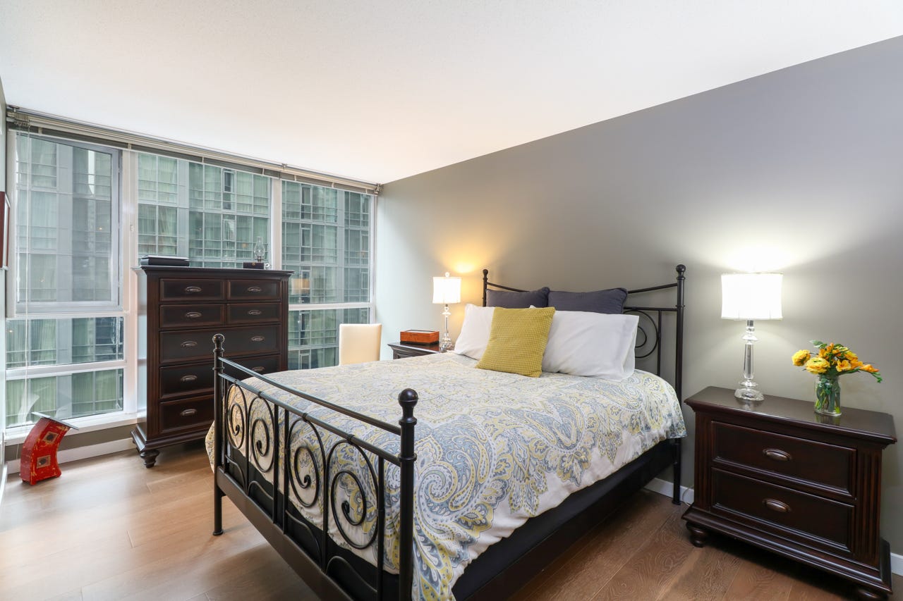 903 1189 Melville Street Real Estate Photography Sample Medium