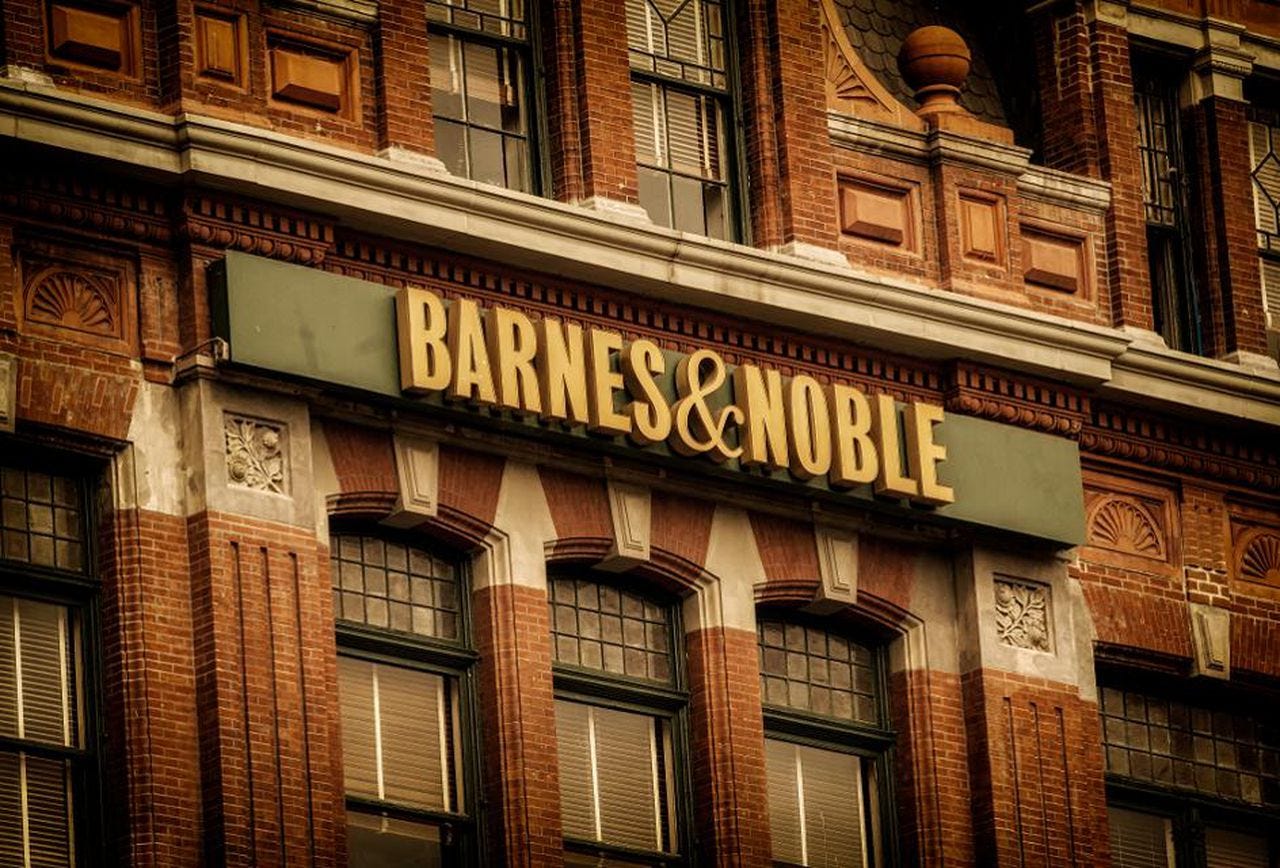 How To Arrange Book Signings At Barnes Noble By David Paul Kirkpatrick The Writing Cooperative