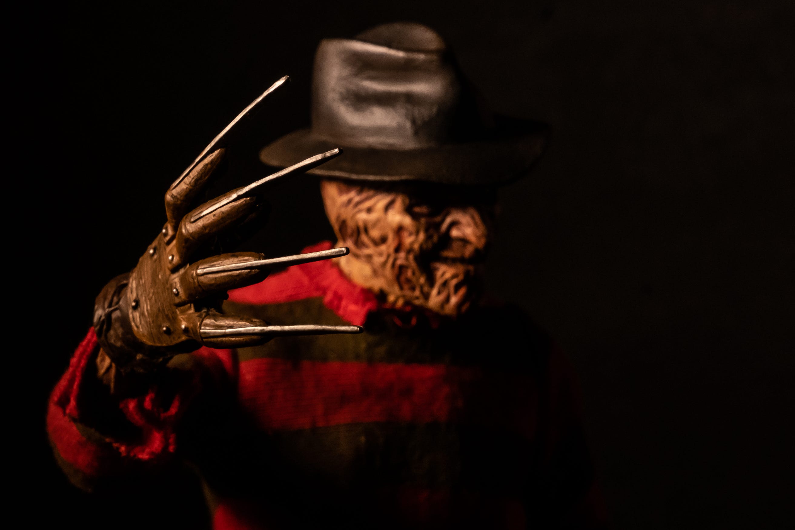 Why Do So Many Trauma Survivors Love Scary Movies By Megan Brown Invisible Illness Medium