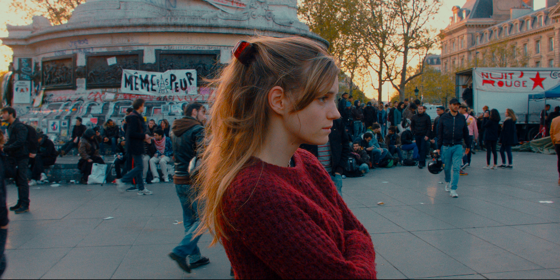 D Un Budget Inexistant A Une Sortie Mondiale Sur Netflix Paris Est A Nous Raconte Et Envoute Toute Une Ville By Kickstarter Medium