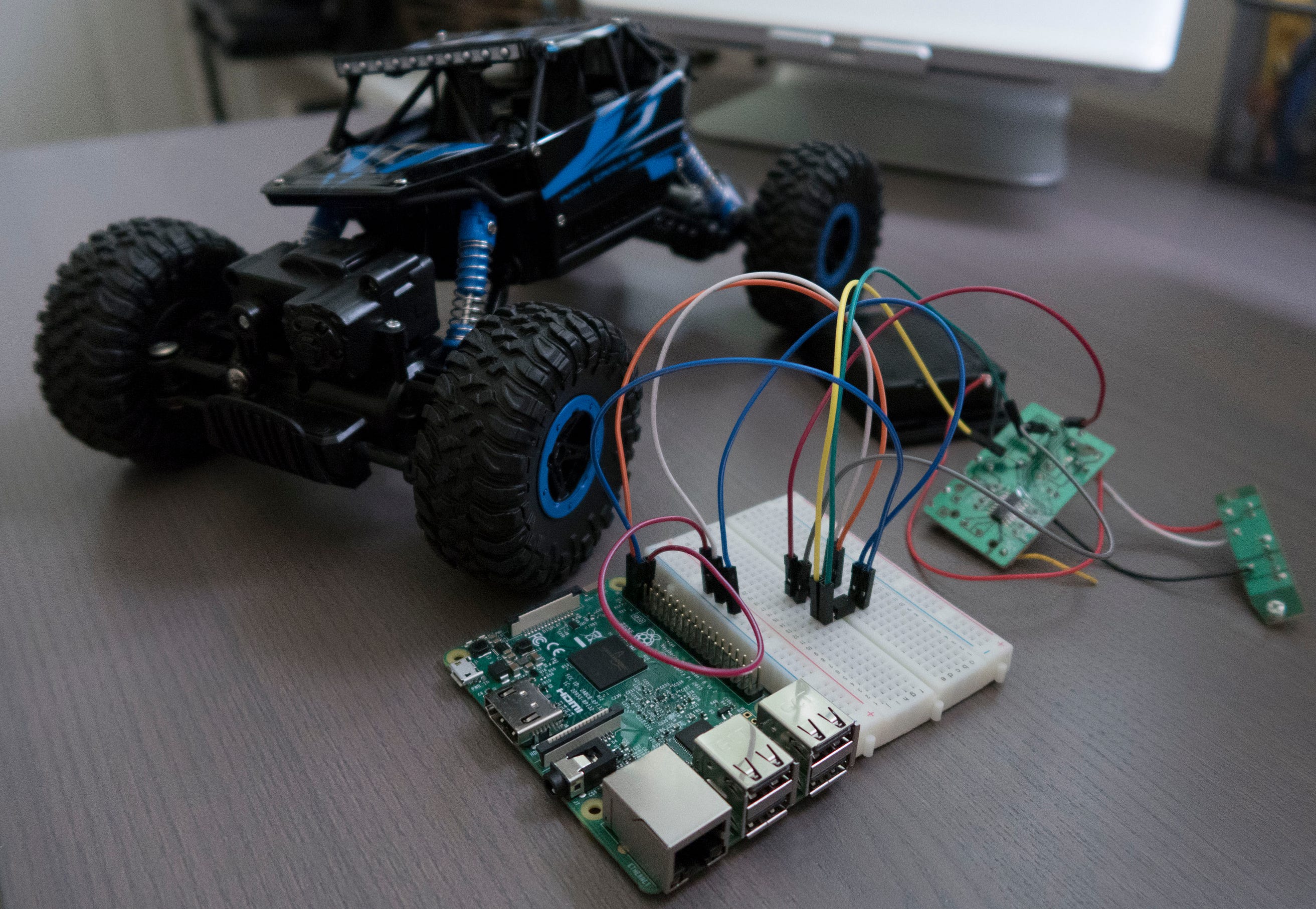 raspberry pi remote controlled car