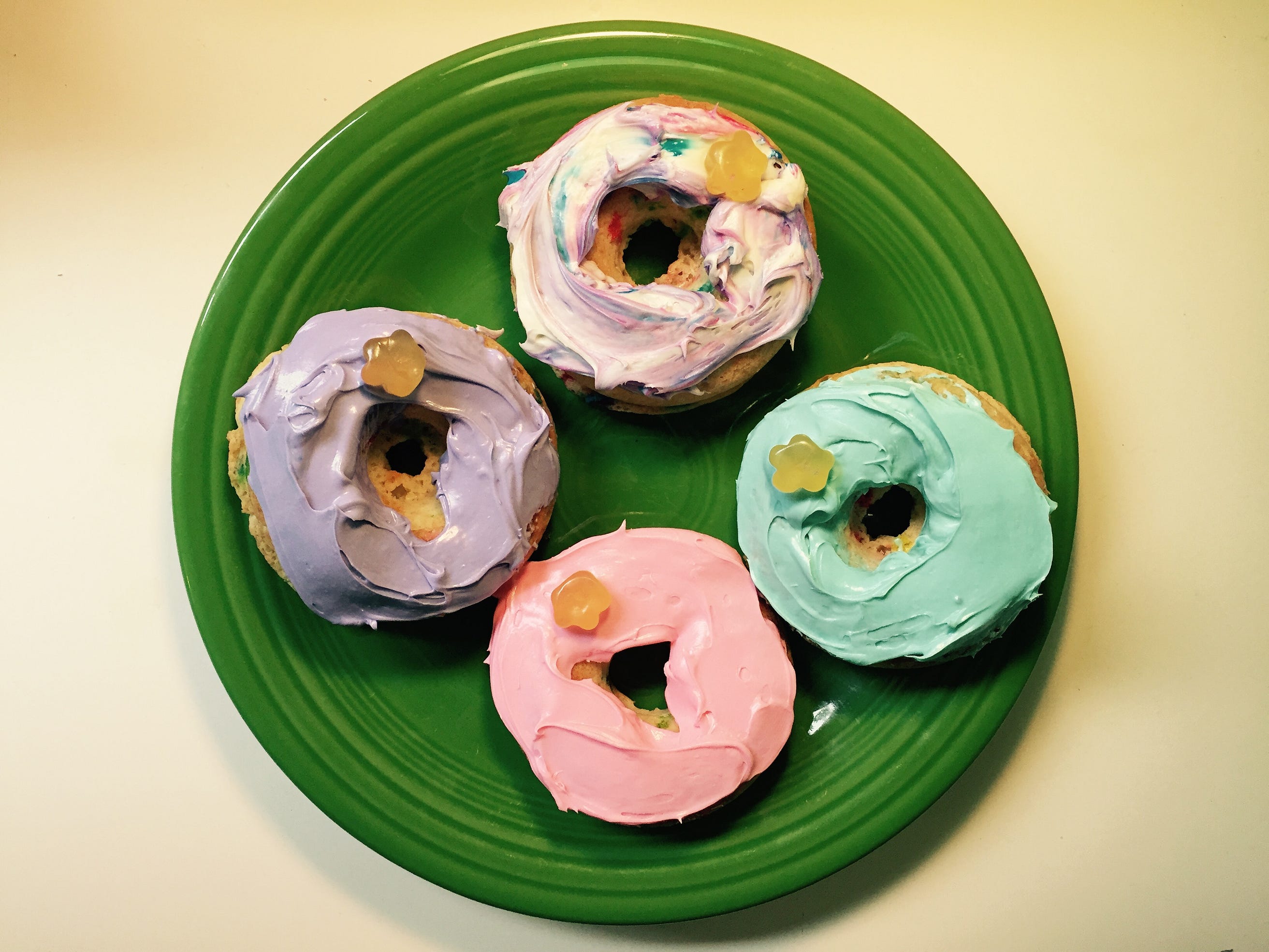 The Cost Of Making Steven Universe Donuts The Billfold Medium - as billfolders may remember from a previous update i had planned to make steven universe themed cupcakes to celebrate the new season