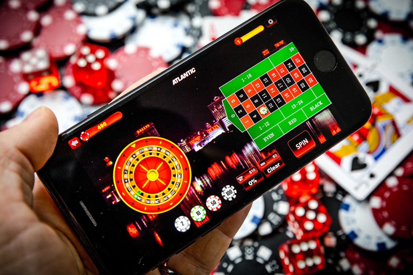 How is Mobile casino different from Online Casino? | by Eugenia Milanesi |  Medium