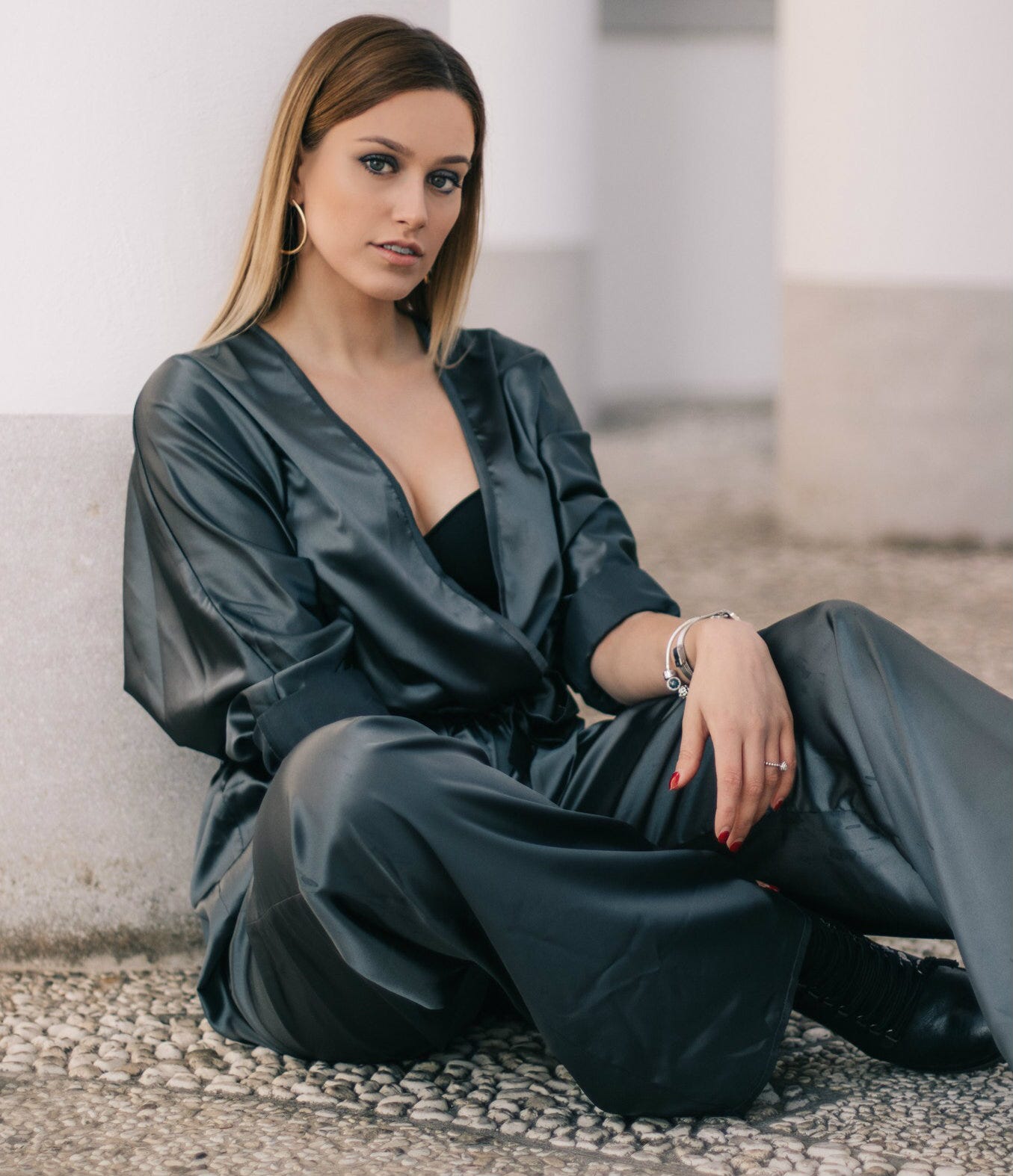 jumpsuit noir chic