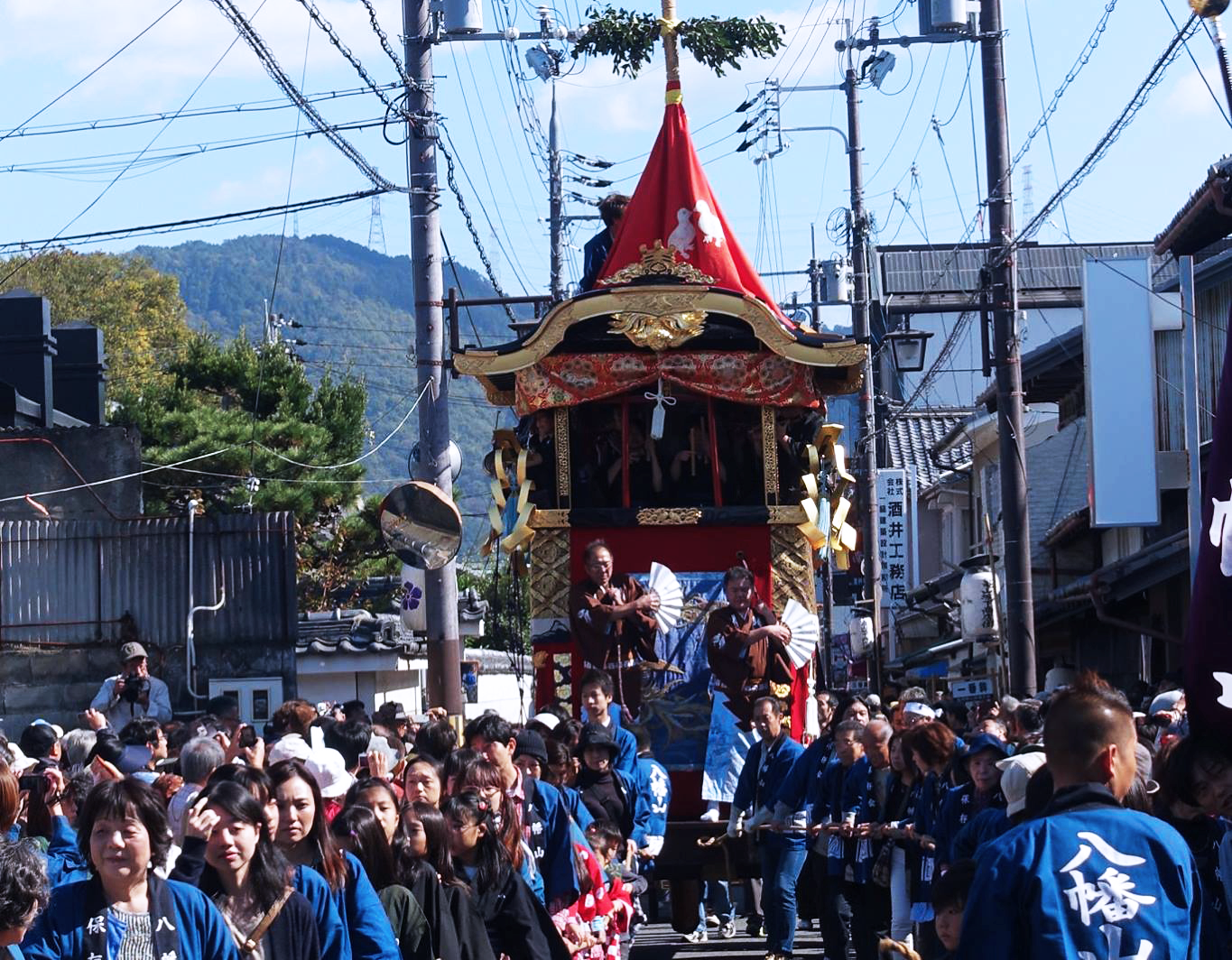 10月 看花車去了 龜岡祭山鉾行事令京都踏入熱鬧而忙碌的秋季 是日日本 Medium