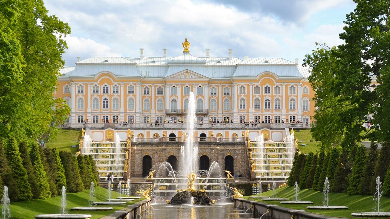 9 Not To Miss Highlights When At Peterhof In St Petersburg