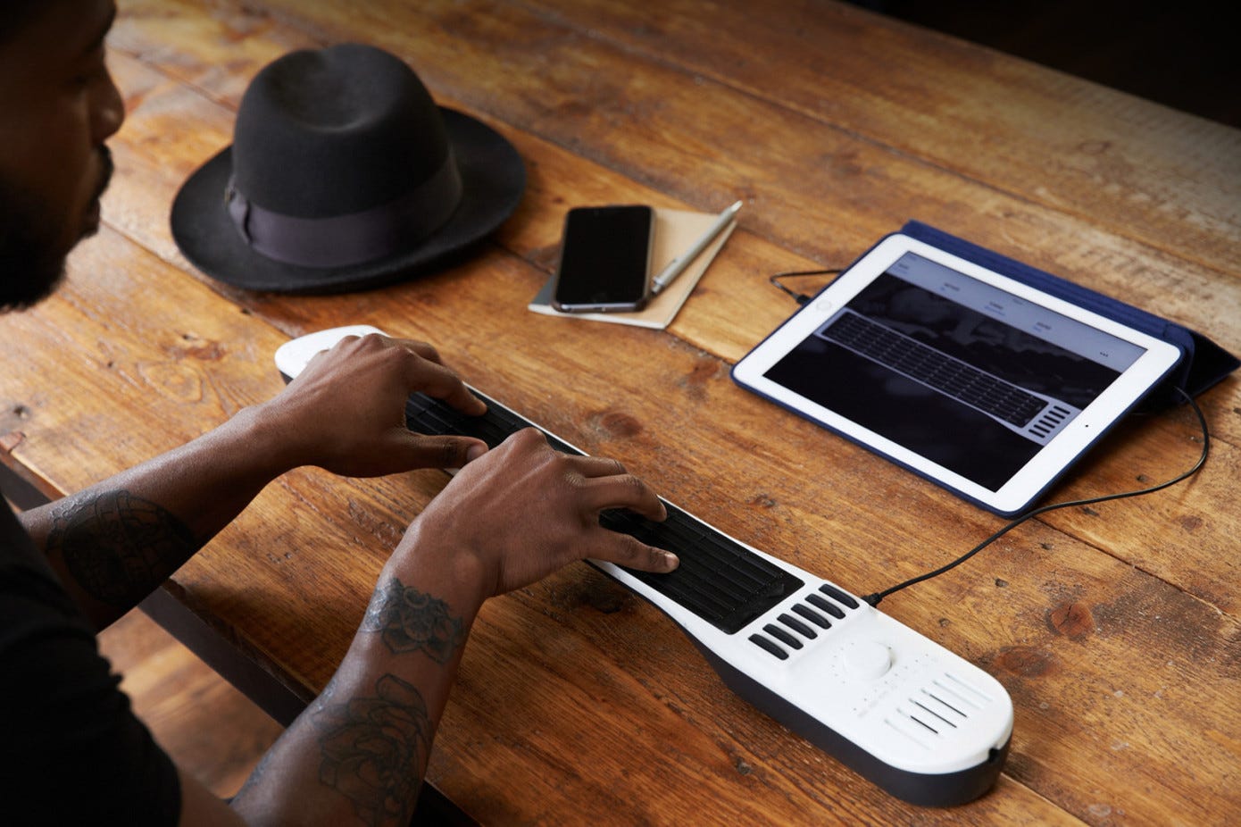 Warner Music Group Invests In Artiphon To Create Musical
