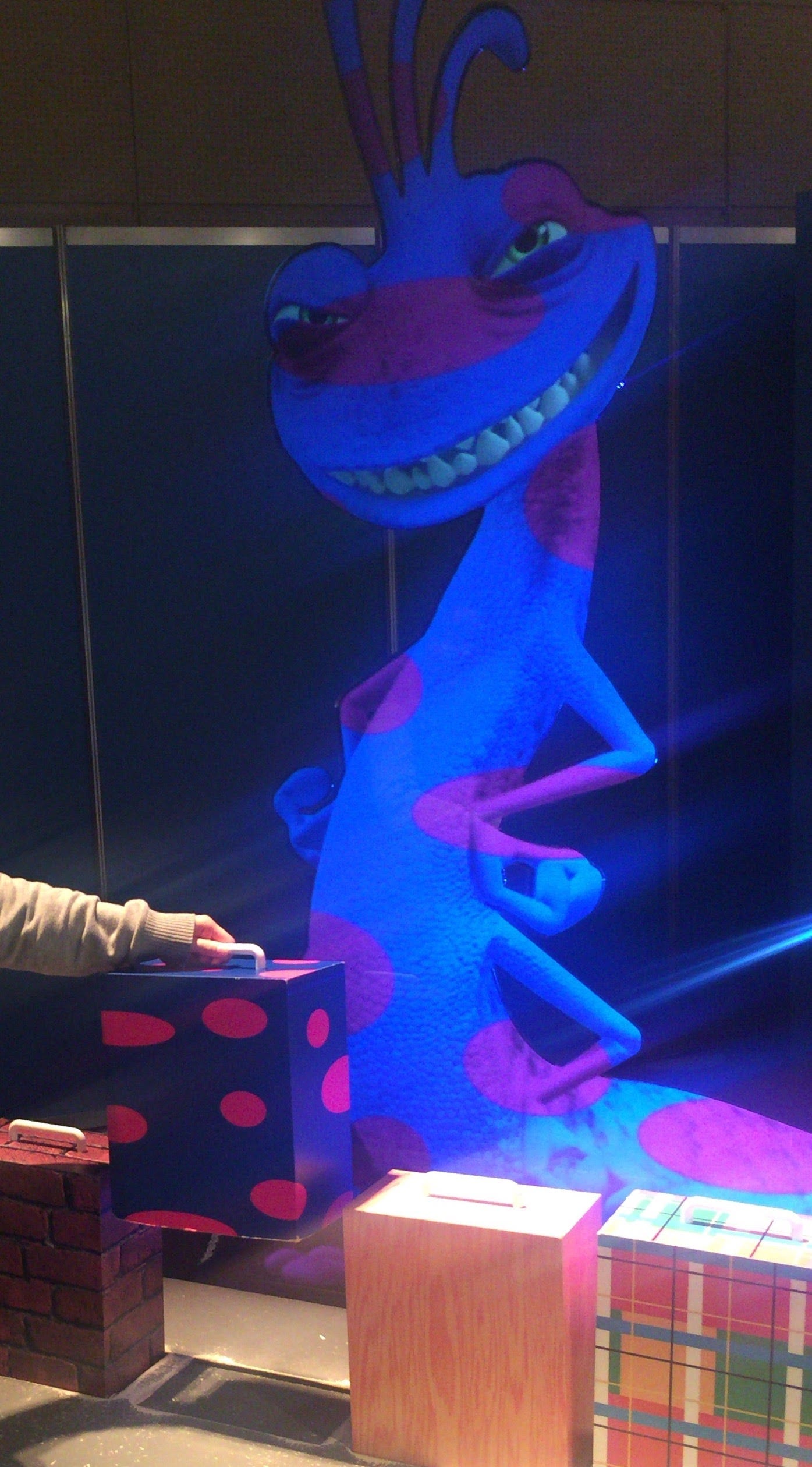 撮って拡散してもらおうよ なコンテンツ 先日 Pixarの ピクサー アドベンチャー By どうもとゆい Medium