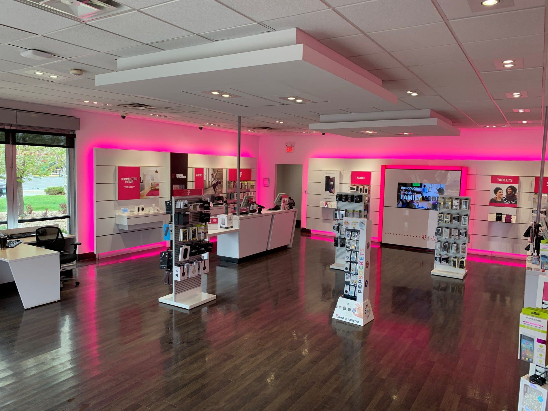 Visahere S What People Are Saying About T Mobile Store Near Me T