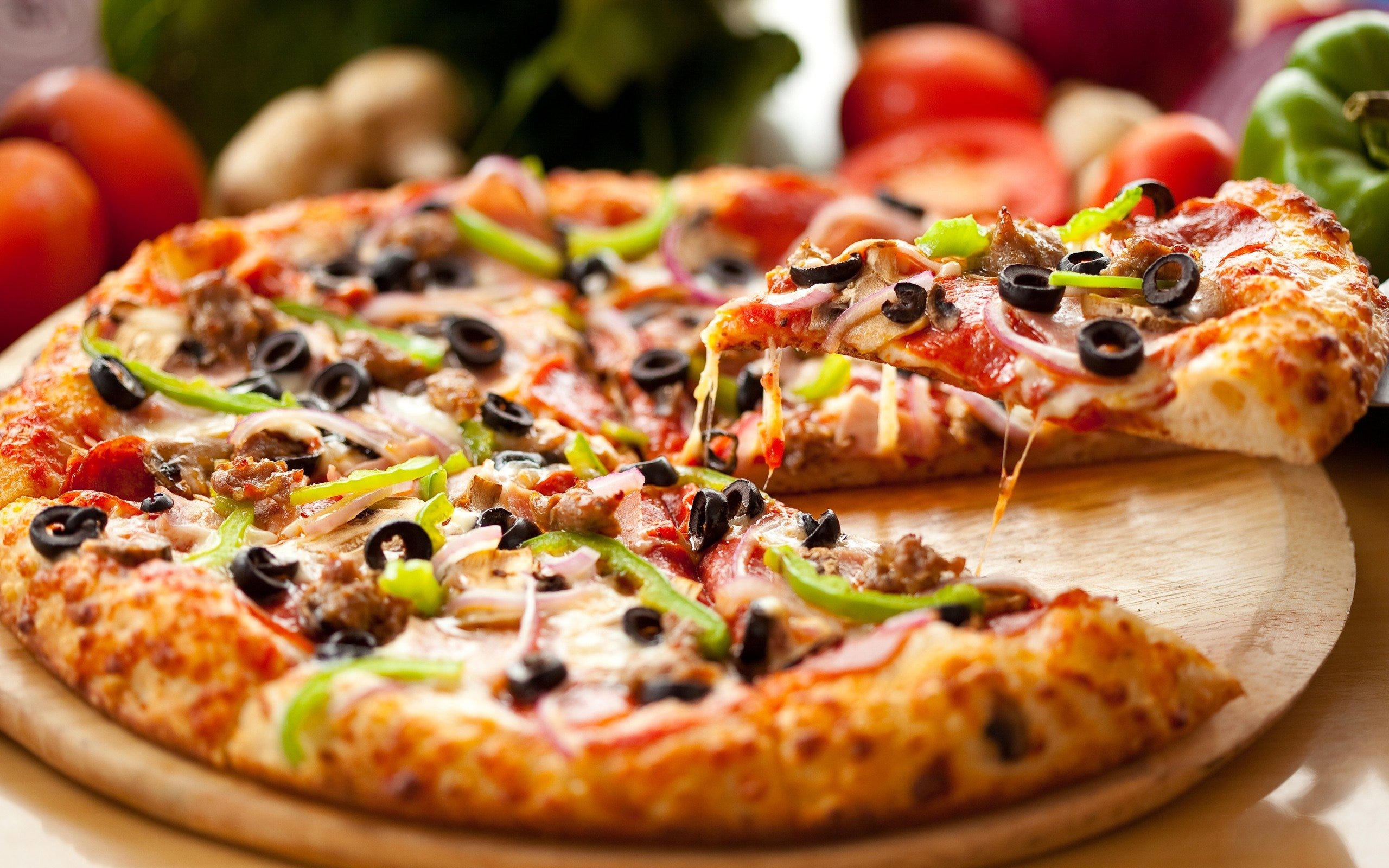 My Favorite Food (Pizza). I am very foodie. I love to eat and… by