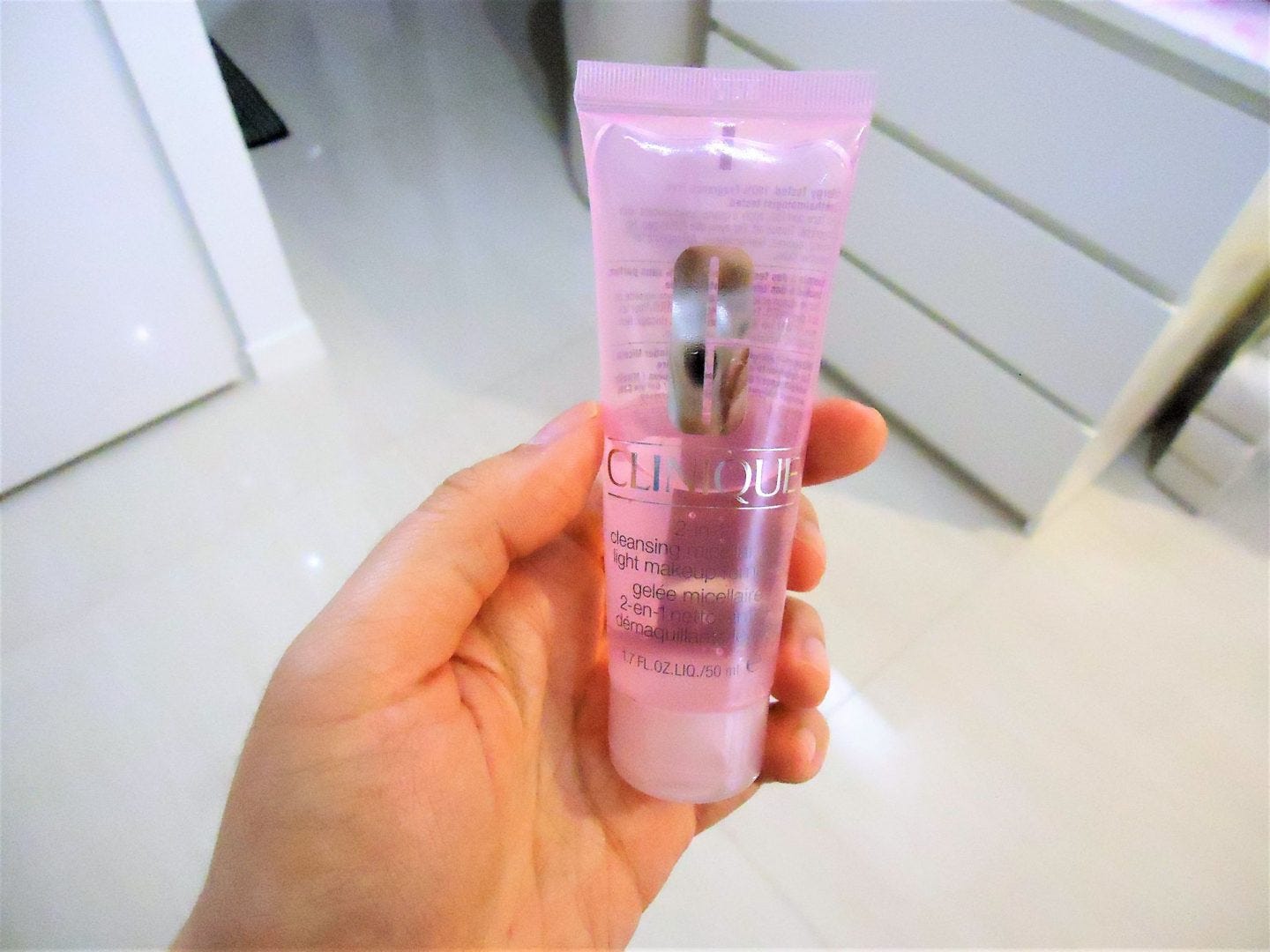 clinique micellar cleansing gel