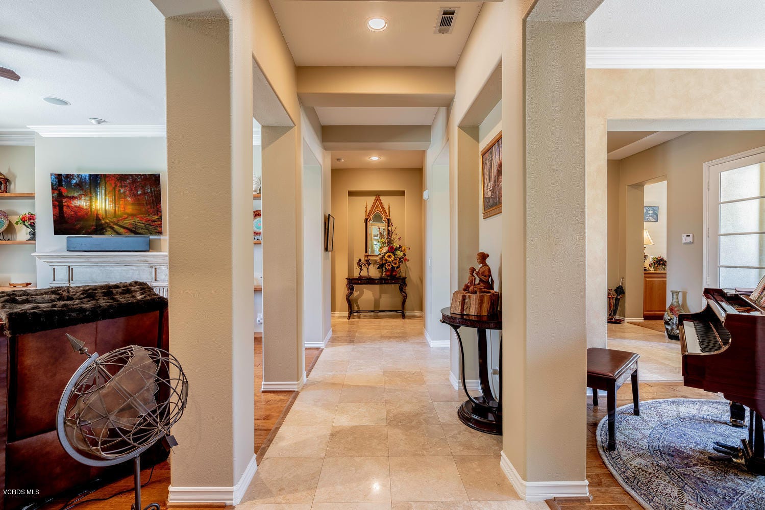 VirtuallyCalifornia — Tour Exclusive Dilbeck Properties by Dilbeck