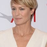 Robin Wright And Her Current Short Haircut Famoustrendy Medium