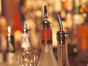 Best Bars With Bottle Service In Sacramento By Chuck J Douros Chuck Douros Medium