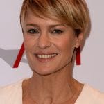 Robin Wright And Her Current Short Haircut Famoustrendy Medium