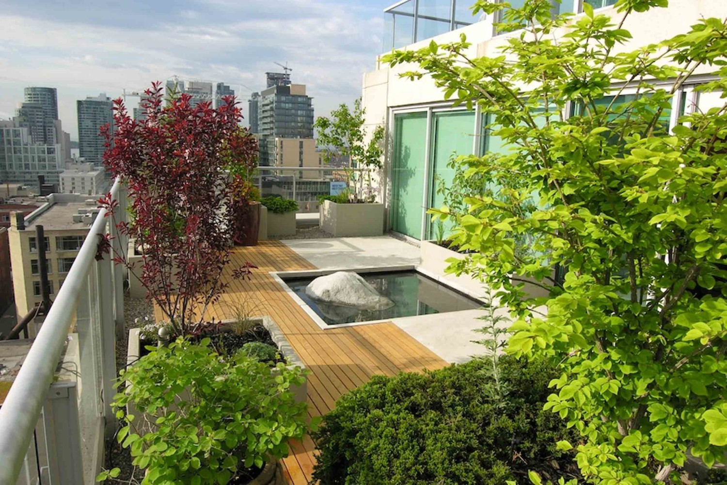 18 Jenis Desain Taman Atap Rooftop Garden By Arsitagcom Medium