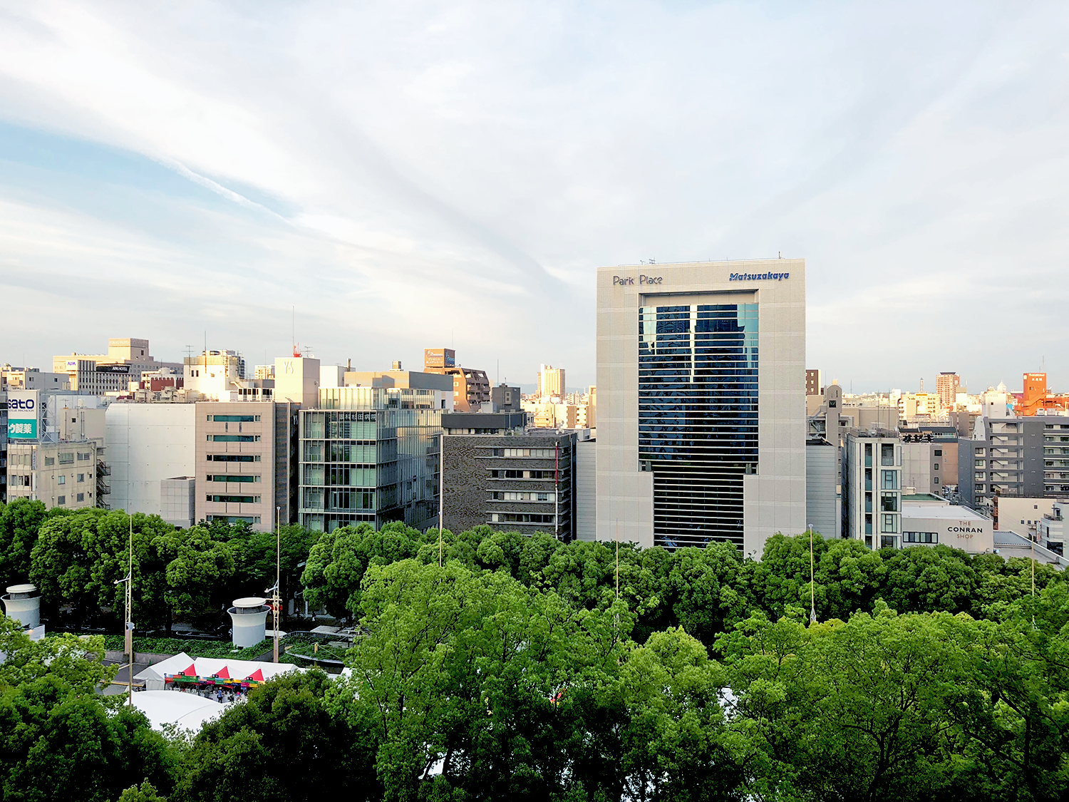 突然出發的名古屋之旅day2 市區篇 從竹島離開後 就立刻回到市區準備吃午餐 根據我在竹島上google後的結果 似乎 By Observer S Note Oneandtwo Medium