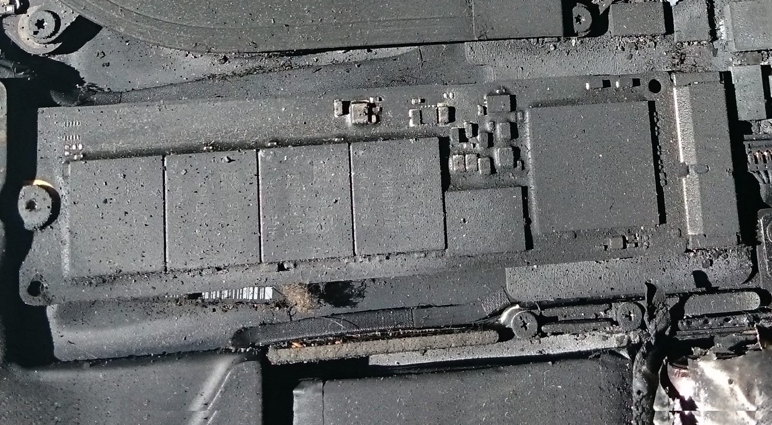 My 15 Macbook Pro Retina Exploded By Daniel Dourvaris Medium