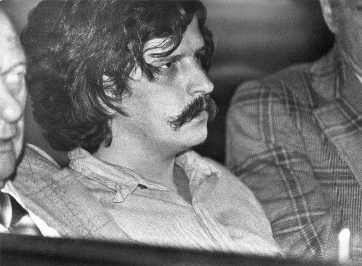 Sadistic “Freeway Killer” Left Trail of Over 22 Boy’s Bodies The Story