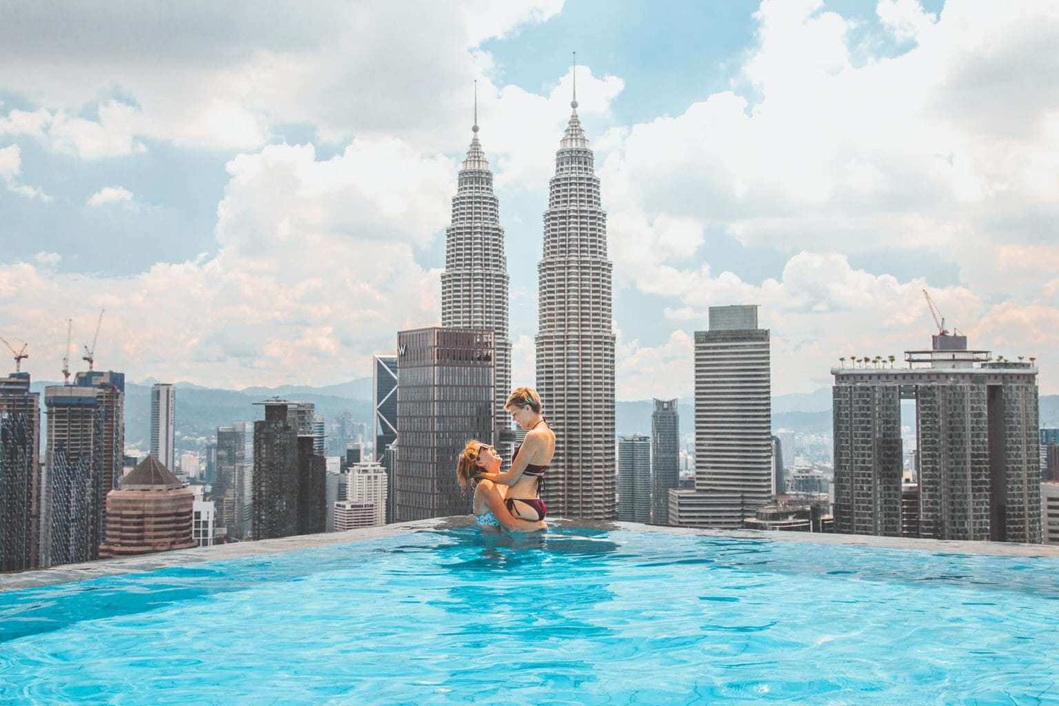 Malaysia Opportunities and Hurdles for Expats by The FreeTime Writer