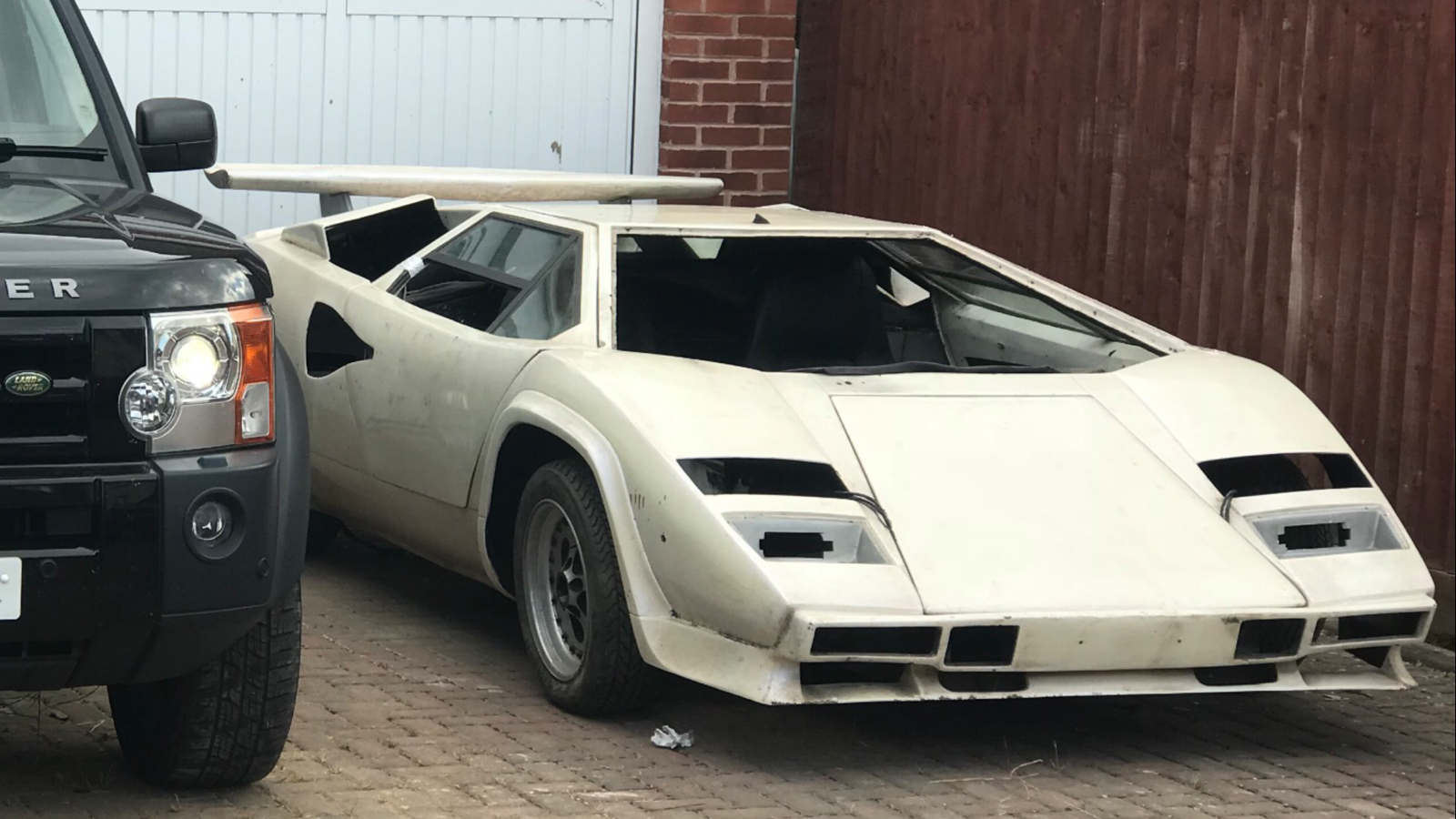 5 Unconvincing Supercar Replicas You Can Buy If You Can T Afford A Real One By Drivetribe Medium