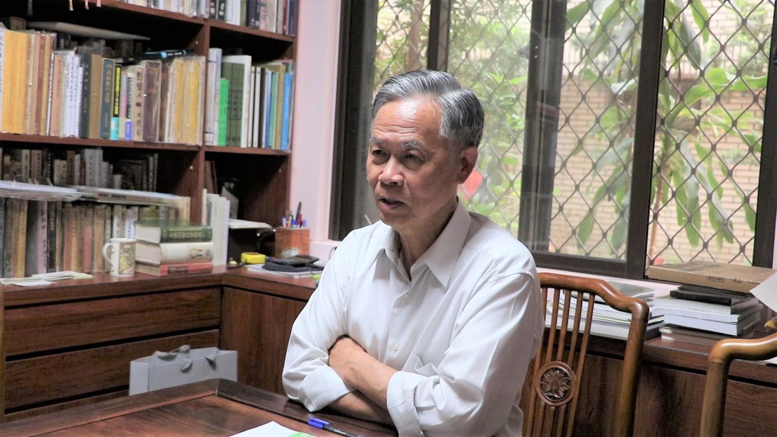 南天書局四十年奉獻台灣史 南天書局 專賣學術性書籍 守護台灣文史資料 累積學術價值 成為台灣社會歷史知識 By 社會創新組 生命力待發區