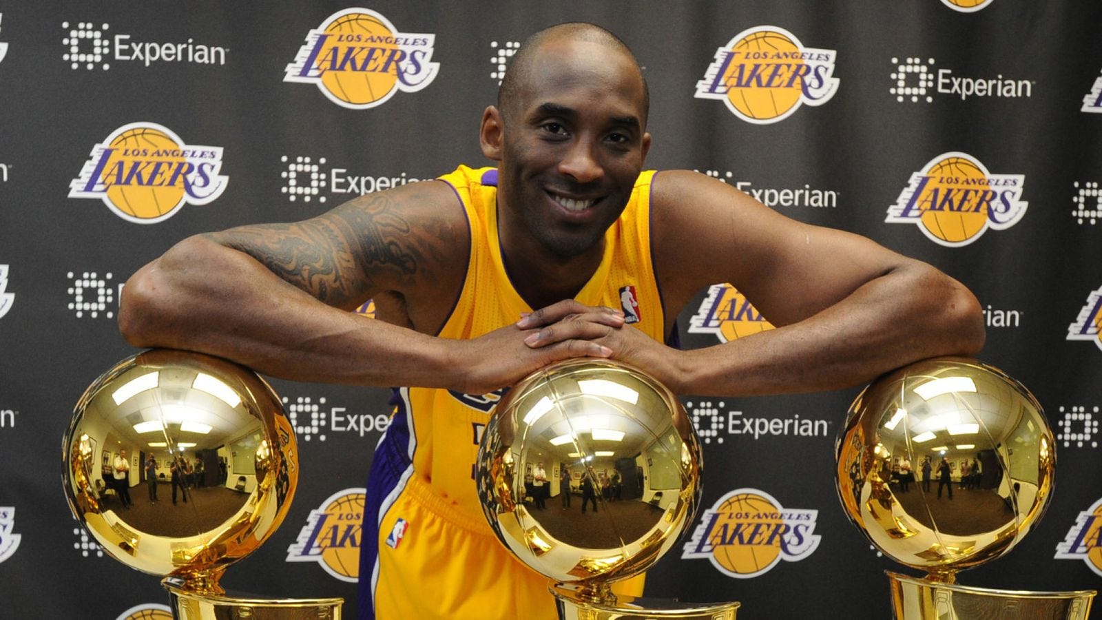 What would Kobe want Lakers to do 