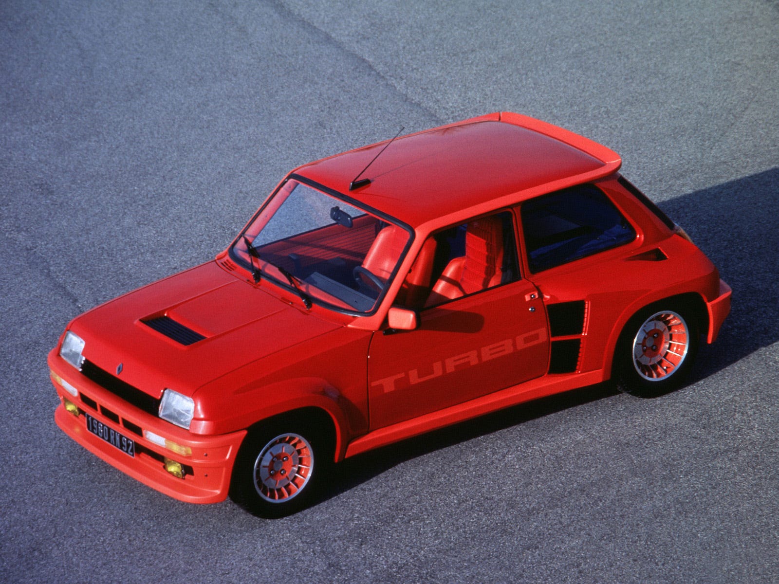 Hot Hatch Of The Week Renault 5 Turbo By Drivetribe Medium