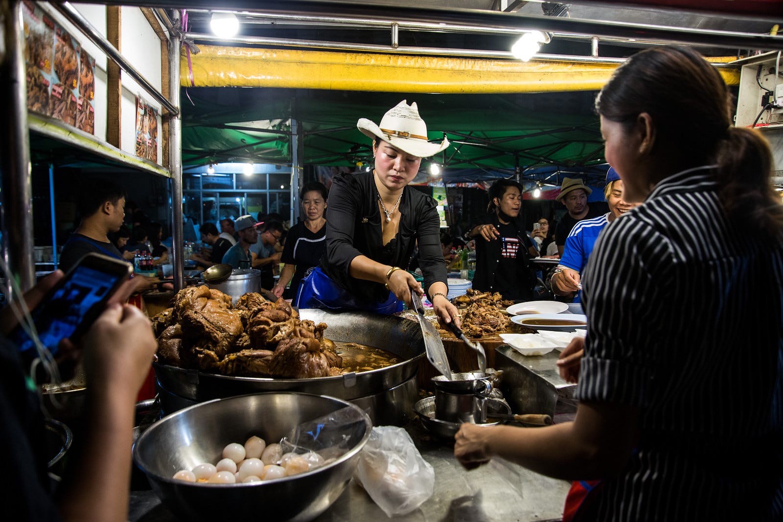 Dragan Tapshanov | Chiang Mai, Thailand 2016