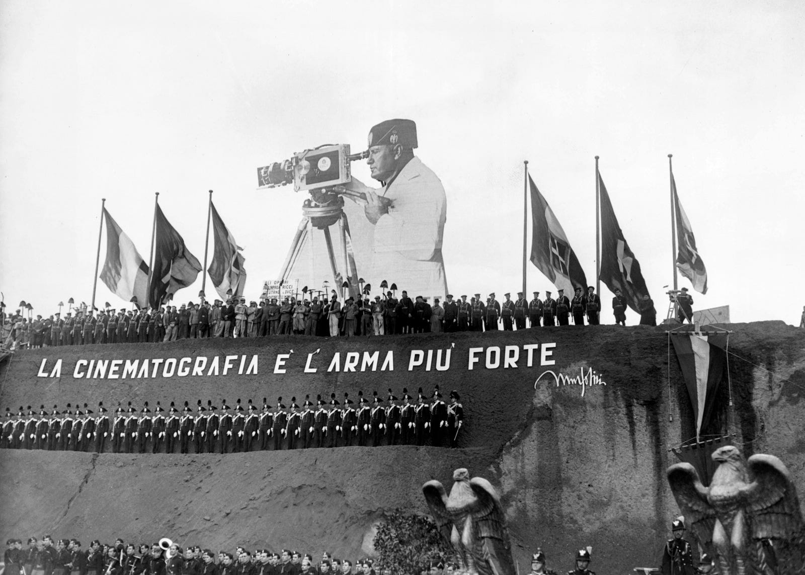 Risultato immagini per cinema fascista