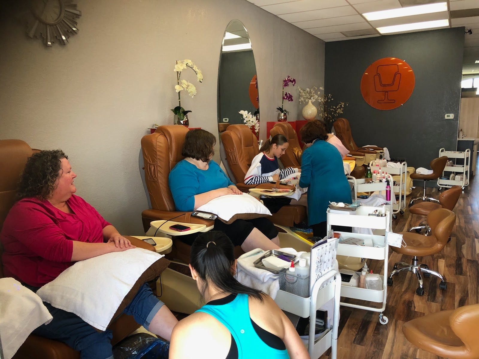 The Orange Chair Salon Spa Hair Salon In Newport Beach Ca