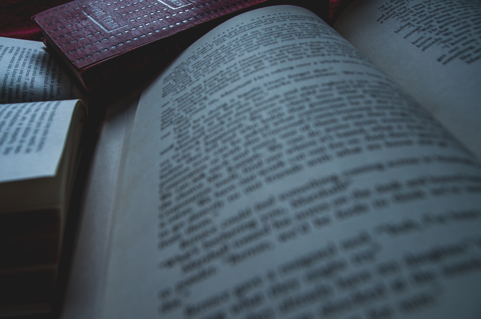 10 Books That Every Christian Needs To Read From An Atheist - 